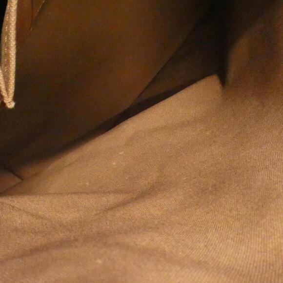 LOUIS VUITTON Brown Monogram Bag - Picture 9 of 9